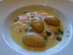 3-9ベルギー名物　ジャガイモのスープ